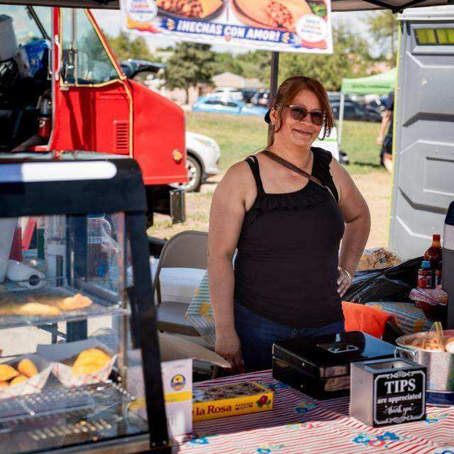 isla food vendor