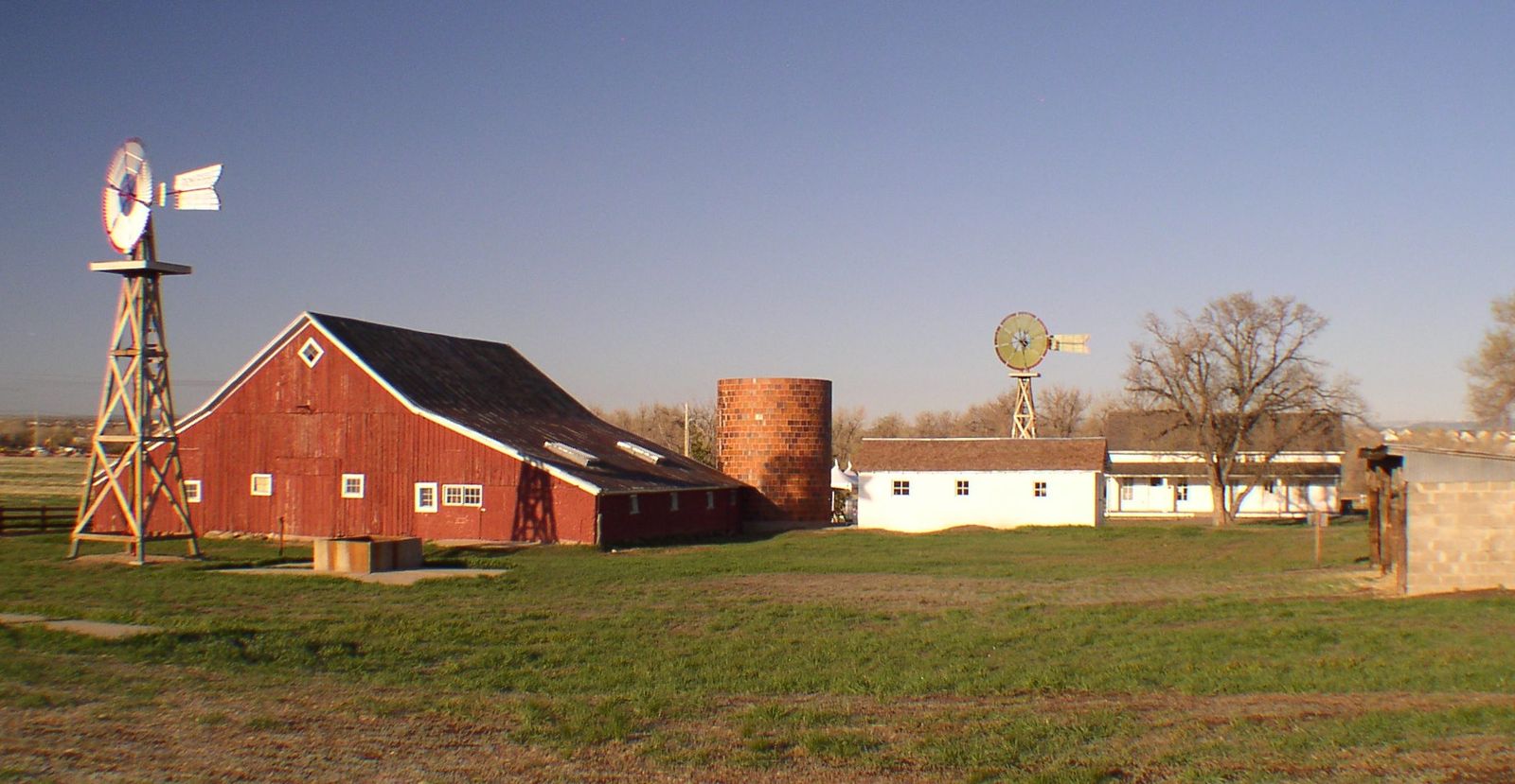 17 Mile House